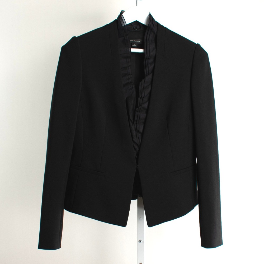 Ann Taylor Black Ruffle Front Blazer Jacket Size 6‎ Career Office Removable
